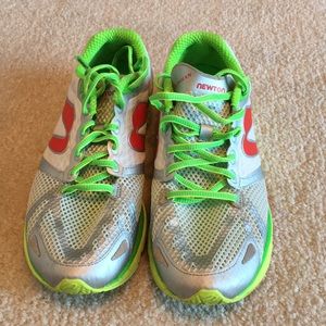 Newton distance SIV running shoes
